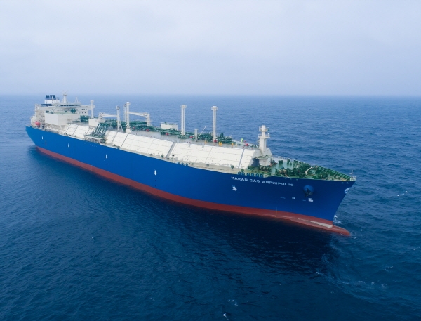 대우조선해양이 건조한 마란가스사 액화천연가스(LNG)운반선의 항해 모습. (사진=대우조선해양)
