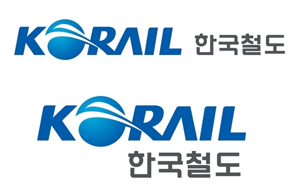 기존 영문표기 'KORAIL'과 새 한글 약칭 안 '한국철도'를 결합한 한국철도공사의 새 로고 안. (자료=철도공사)