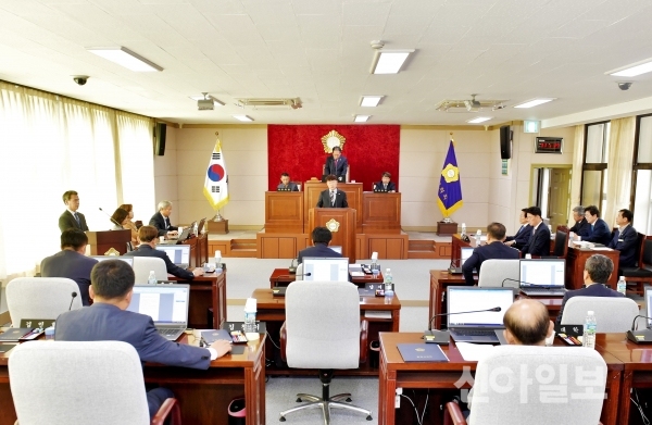 경북 문경시의회는 제230회 임시회를 개회했다. (사진=문경시의회)