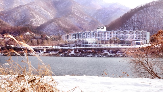 '마이다스 호텔&리조트' 겨울 전경.(사진=대교)