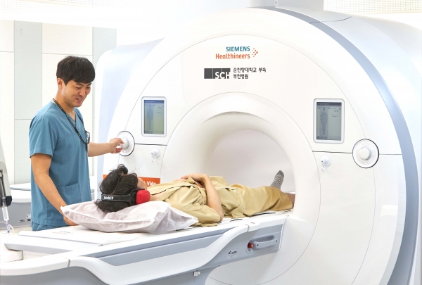 순천향대 부천병원이 새로 도입한 MRI ‘마그네톰 비다 3T(MAGNETOM Vida 3.0T)
