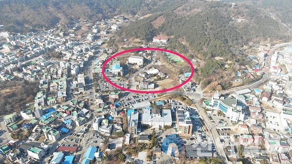 시청사 배후지(문화회관 일원) 항공사진 모습.(사진=서산시)
