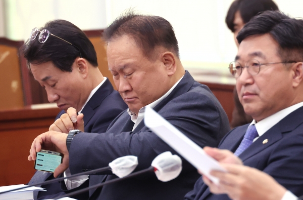 더불어민주당을 탈당한 이상민 의원 (자료사진=연합뉴스)