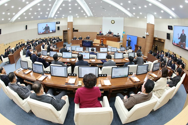 경남 창원특례시의회는 제131회 임시회를 마무리했다.