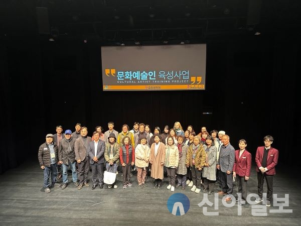 춘천연극제가 11일 오후 7시 봄내극장에서 ‘문화예술인 육성사업’ 개강식을 진행했다.