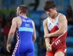 [올림픽] 레슬링 김현우, ‘판정논란’에 부상투혼… “金보다 값진 銅”
