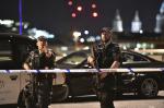 런던 차량·흉기 테러 용의자 3명 사살… 시민 6명 사망