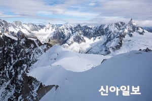 프랑스 몽블랑 등반하던 한국인 1명 실종