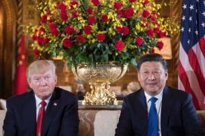 트럼프, 시진핑과 곧 전화통화… "무역·북한 주요의제"