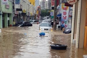 폭염·폭우에 車보험 손해율 급등… "연말 보험료 인상될 듯"