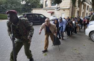 케냐 나이로비서 총격·폭탄 테러…외교부 "우리국민 피해 없어"