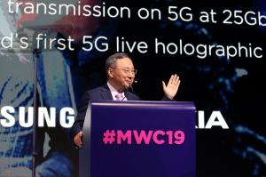 [MWC 2019] 황창규 회장 "세계 첫 5G, 한국이 시장 주도"