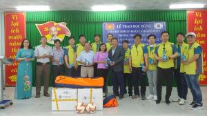 동두천시 밝은사회클럽, 베트남 빈롱시 학교에 장학금 전달