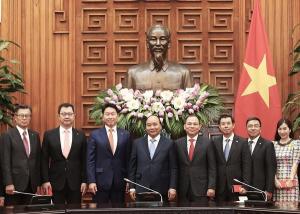 최태원 SK회장, 베트남서 전략적 파트너십 강화