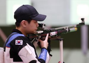 [도쿄올림픽] 박희문·권은지, 10ｍ 공기소총 결선 진출
