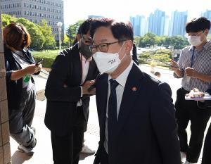 박범계 "대장동 의혹 수사, 화천대유 소유자·특혜 여부가 핵심"