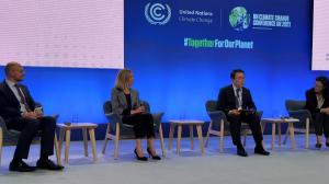 조용병 신한금융회장, COP26 참석…탄소중립금융 발표