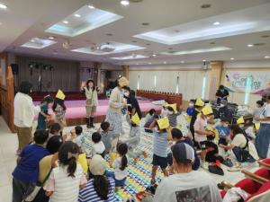 홍천군가족센터, '신나는 예술여행' 선정창의 써클 체험전 '거인의 침대' 공연