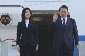尹대통령, 취임 후 첫 동남아 순방… "어깨 무겁다"