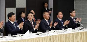 이재용·최태원·정의선·구광모·신동빈 &apos;총출동&apos; 일본서 경제협력 강화