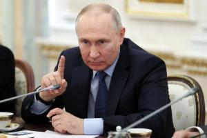 [속보] 푸틴 "반란 가담자 모두 처벌…즉각 중단하라"