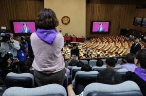 국회, 야당 단독으로 이태원참사 특별법 패스트트랙 지정