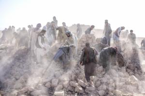 아프간 또다시 규모 6.4 강진 강타…7·11일 이어 세 번째