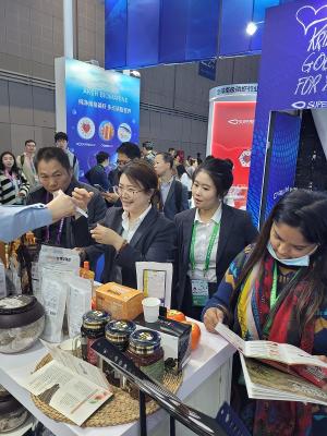 창원농업기술센터, 중국 상하이 국제수입박람회서 창원농식품 홍보