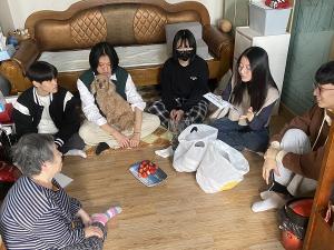 인천시교육청학생교육문화회관, 은하수학교 청소년 독거 어르신에 공기정화식물 기부