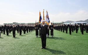 해군교육사령부, 해군병 701기 1,565명 수료식 거행