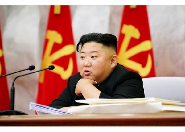 북한 김정은이 3개월만에 노동당 정치국회의를 열고 국가비상방역 강활르 주문했다. (사진=연합뉴스)