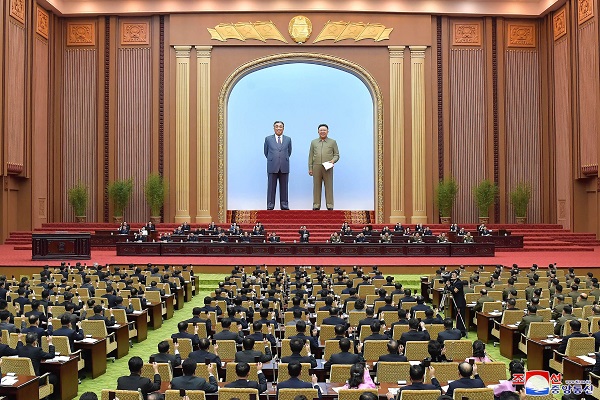 북한 최고인민회의 장면. (사진=조선중앙통신·연합뉴스)