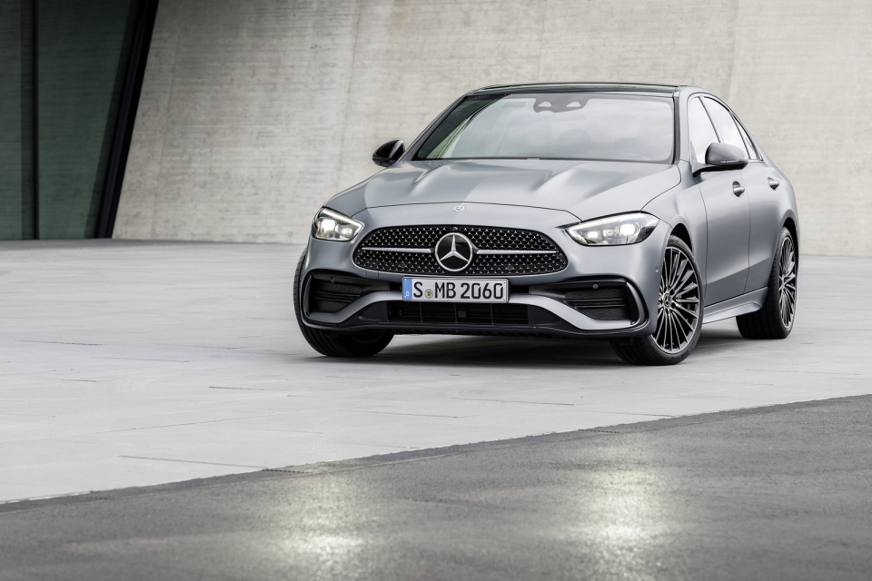 메르세데스-벤츠 ‘C-클래스’ 6세대 완전변경 모델 ‘더 뉴 메르세데스-벤츠 C-클래스(The new Mercedes-Benz C-Class)’. [사진=메르세데스-벤츠 코리아]
