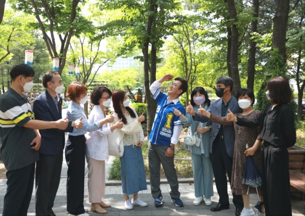 대전시 민간어린이집 연합회(회장 이희자)는 25일 허태정 더불어민주당 대전시장 후보에 대해 지지를 선언하며 힘을 실고 있다.(사진=대전시)