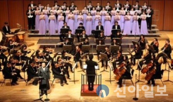 춘천시립예술단은 춘천 관내 문화예술 향유 기회를 증진하고자 2024 찾아가는 공연을 실시한다.