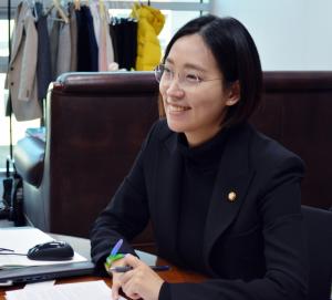 [미리보는 2021 국회 경제] 장혜영 기재위원 "위기 극복 위해 재정 넘어 기획 필요"