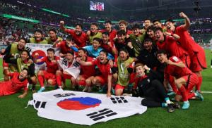 [카타르 월드컵] 한국, 포르투갈 꺾고 12년만에 16강 진출