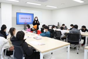 웹젠, 임직원 자녀 대상 무료 코딩 교육 재개